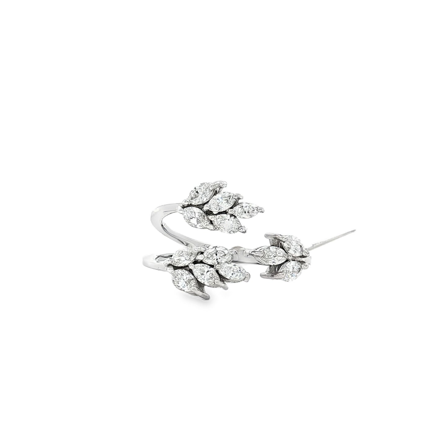 18K White Gold Marquise Diamond ring – 0.87ct