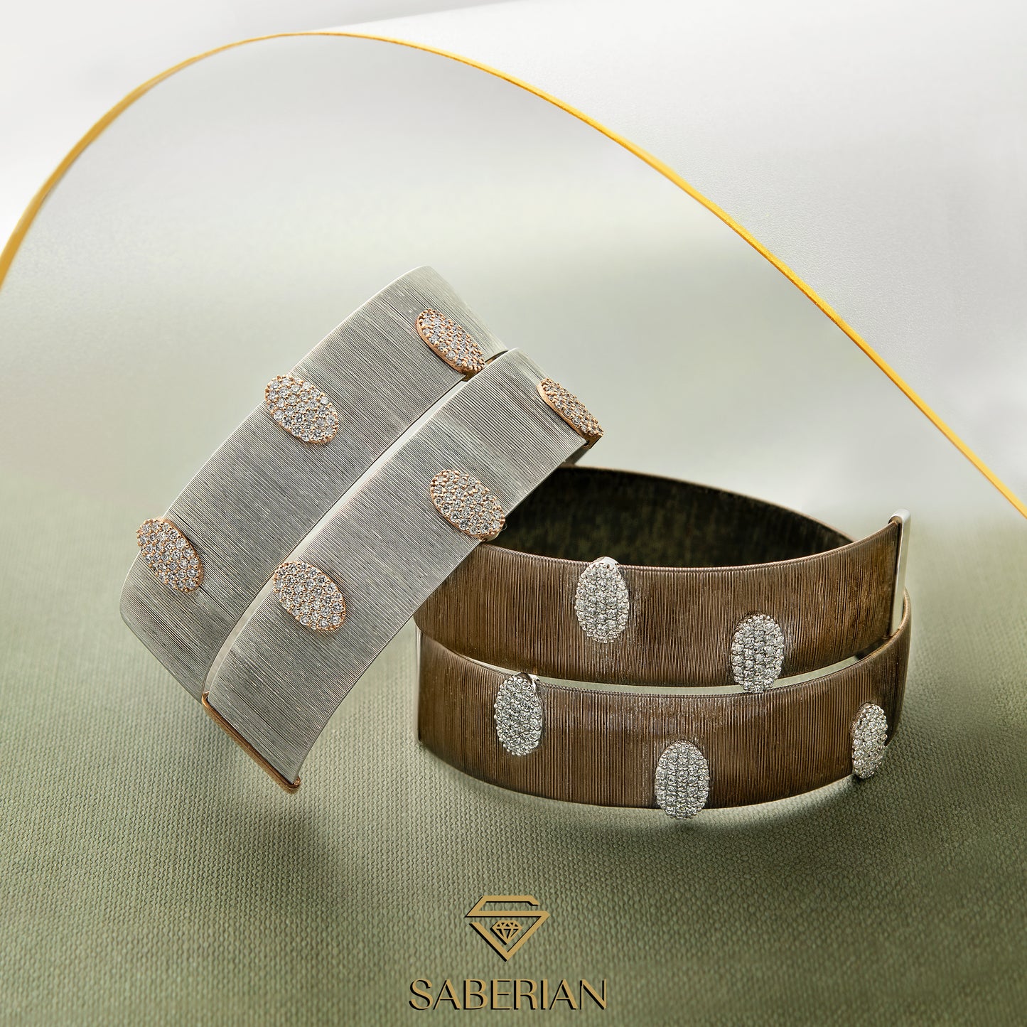 18K Dual-Tone Gold Bracelets with Diamond