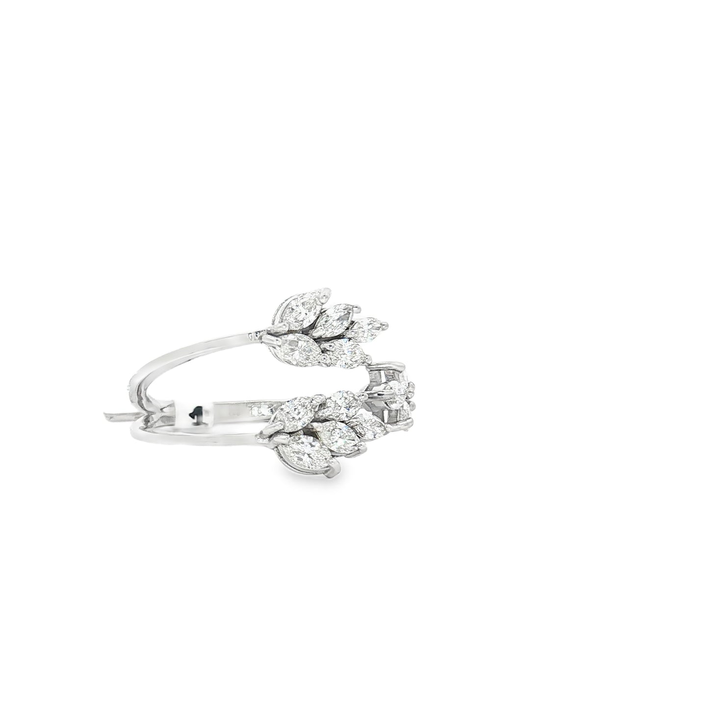 18K White Gold Marquise Diamond ring – 0.87ct