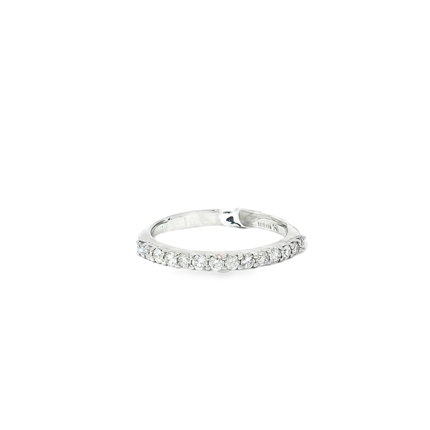 18K White Gold Diamond ring
