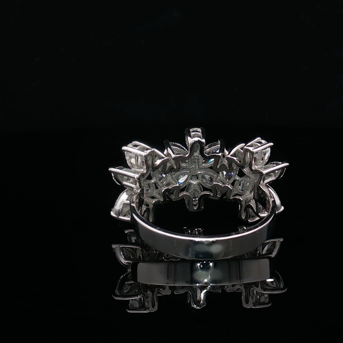Floral Elegance Diamond Ring