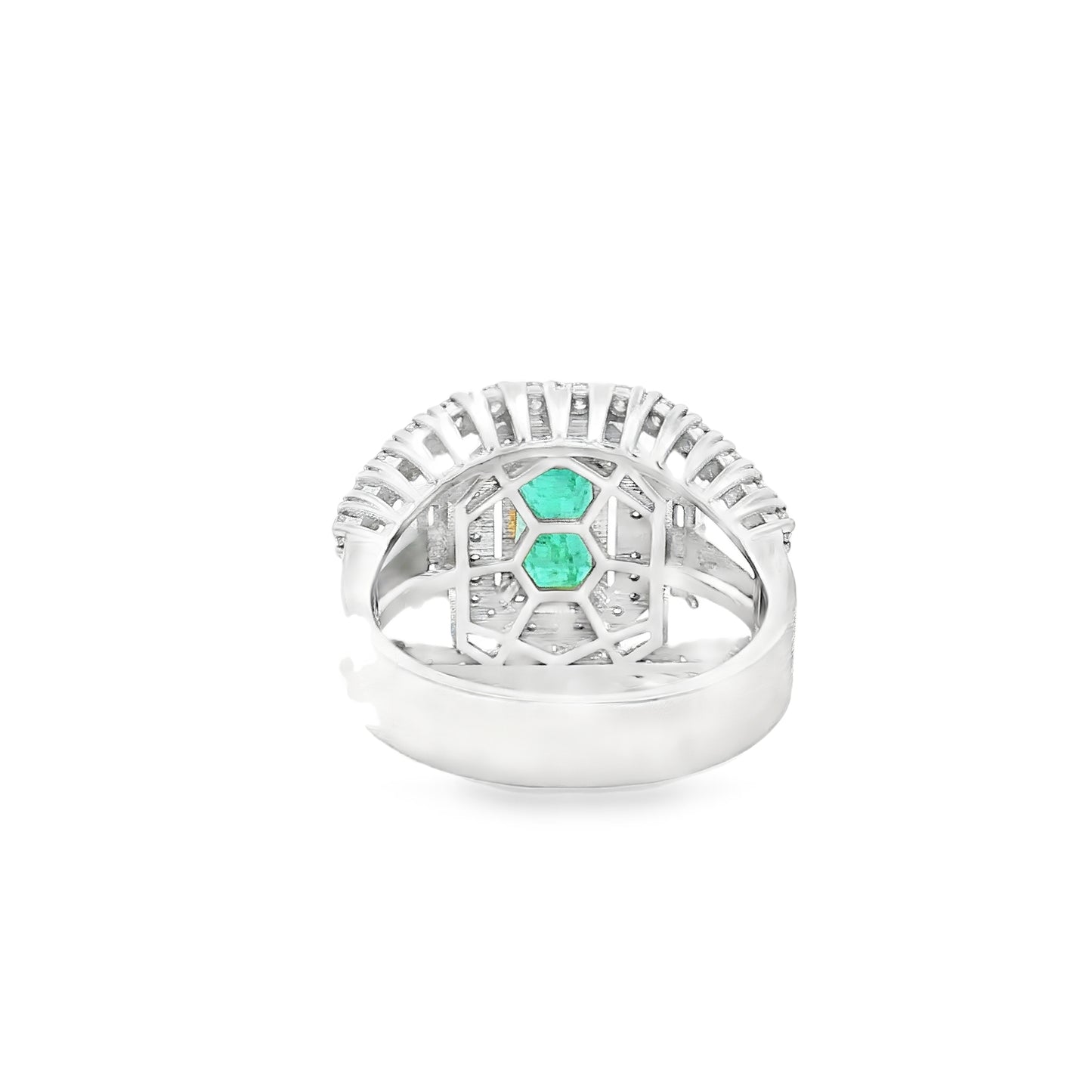 Emerald Majesty Diamond Ring