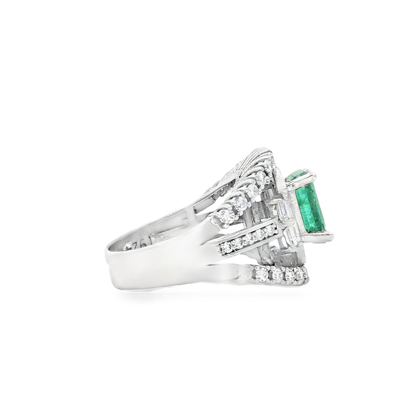 Emerald Majesty Diamond Ring